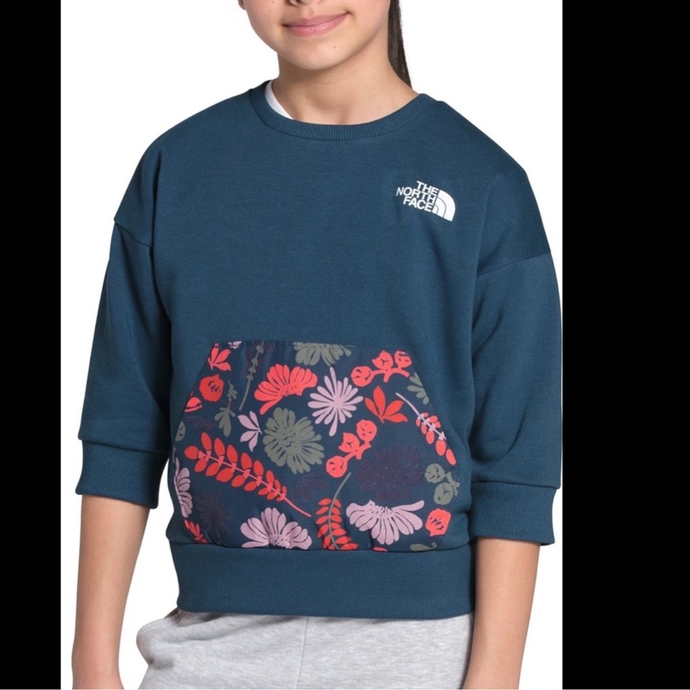 NWT North Face girls pullover